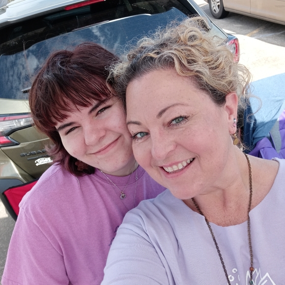 Meet your Posher, Rhonda - Picture 3 of 7